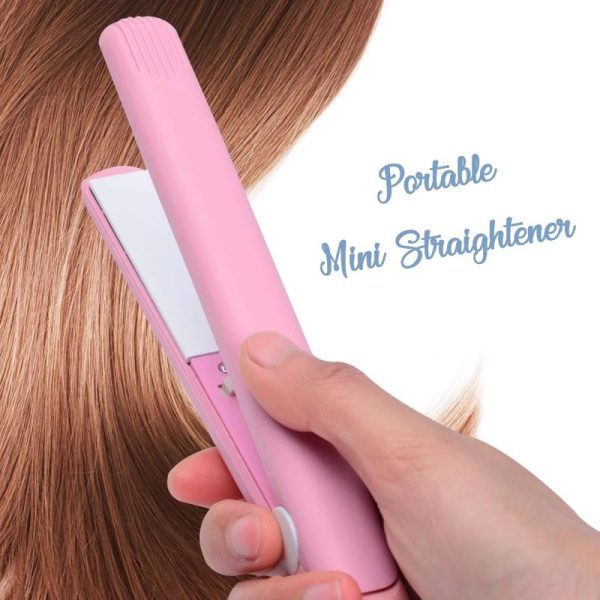 Mini Hair Straightener & Curler – Compact Travel Dual-Use Styling Tool for Dry & Wet Hair (Random)