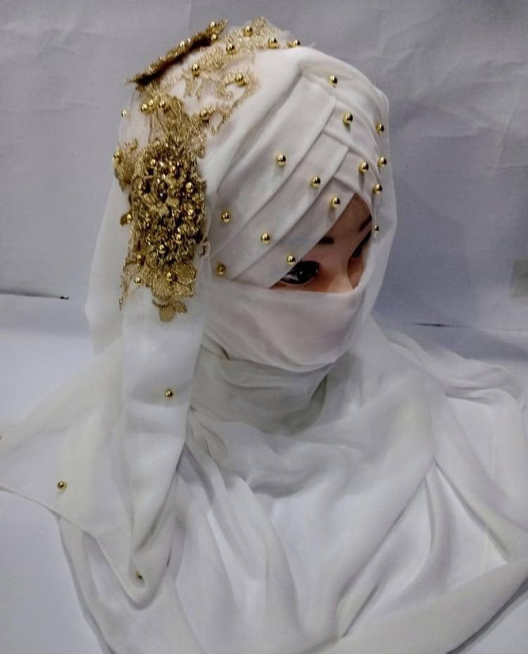 Women’s Fancy Chiffon Hijab with 3D Flower Bunch – Elegant Lightweight Scarf for Parties & Occasions
